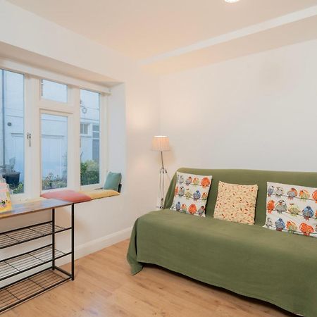 Modern One Bedroom Flat In Central Londres Exterior foto